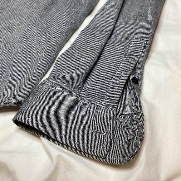 Urban Man - Grey Button Down Men Shirt size - Small - Picture 3 of 7